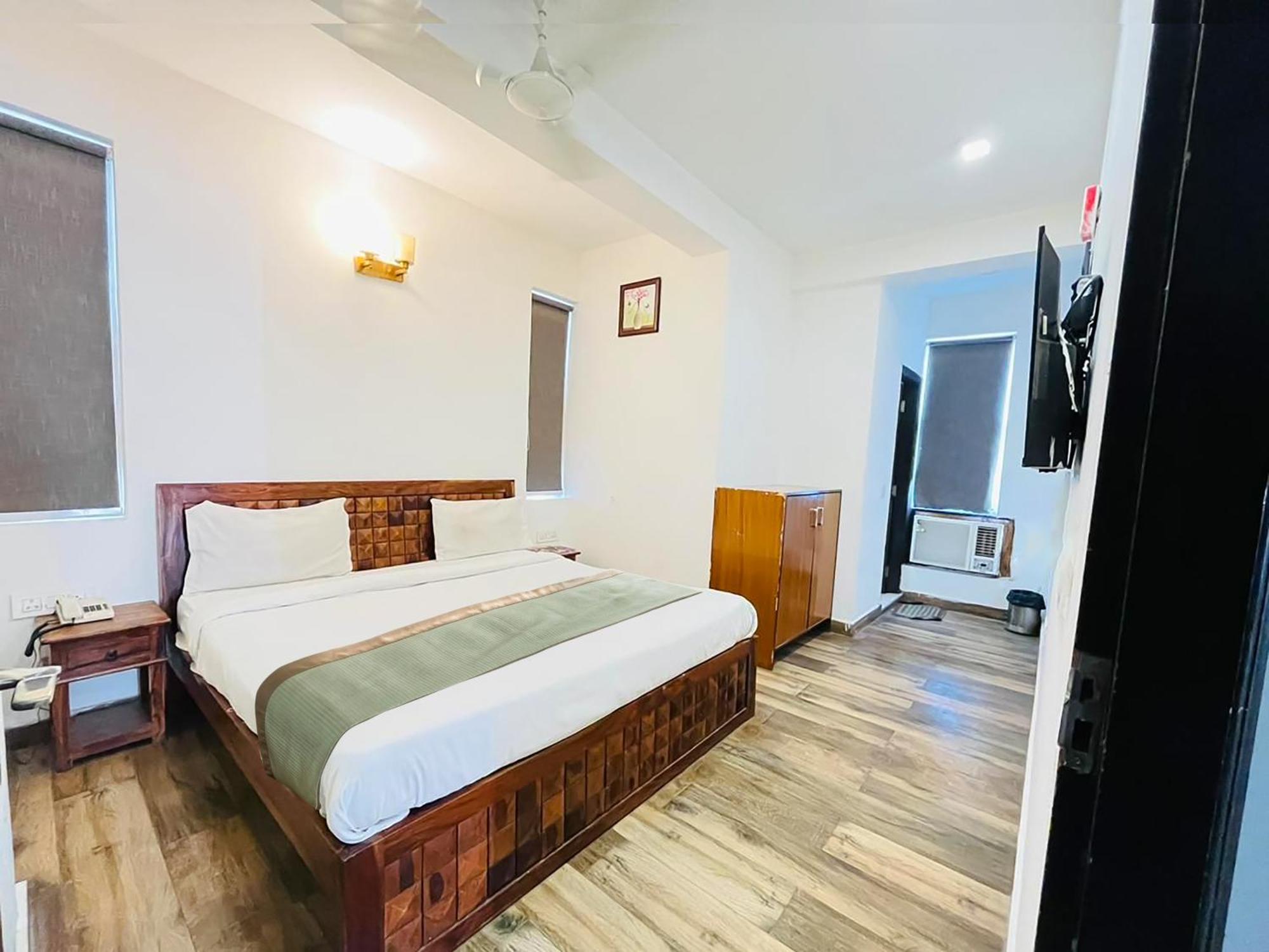 Hotel Blu - Saket Dlf Avenue New Delhi Luaran gambar